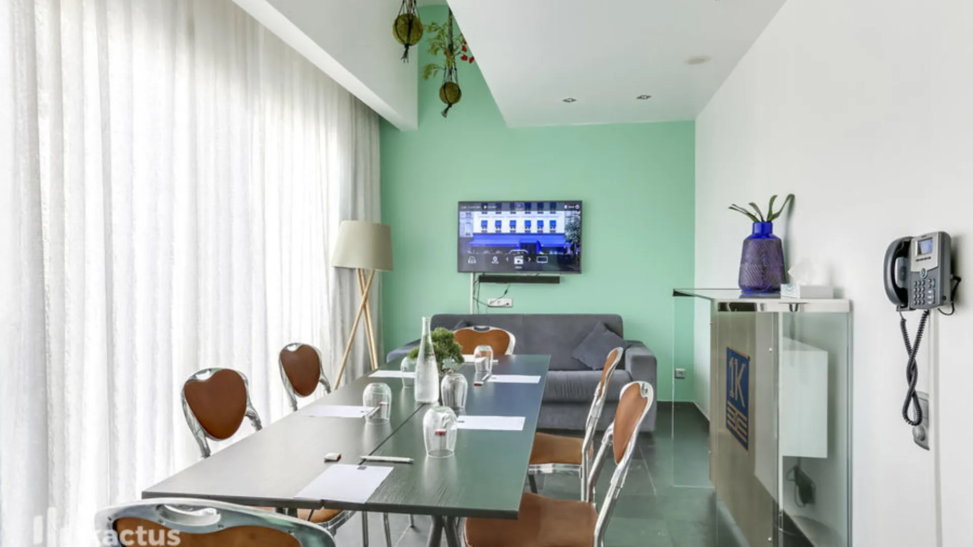 1k Hotell 4*