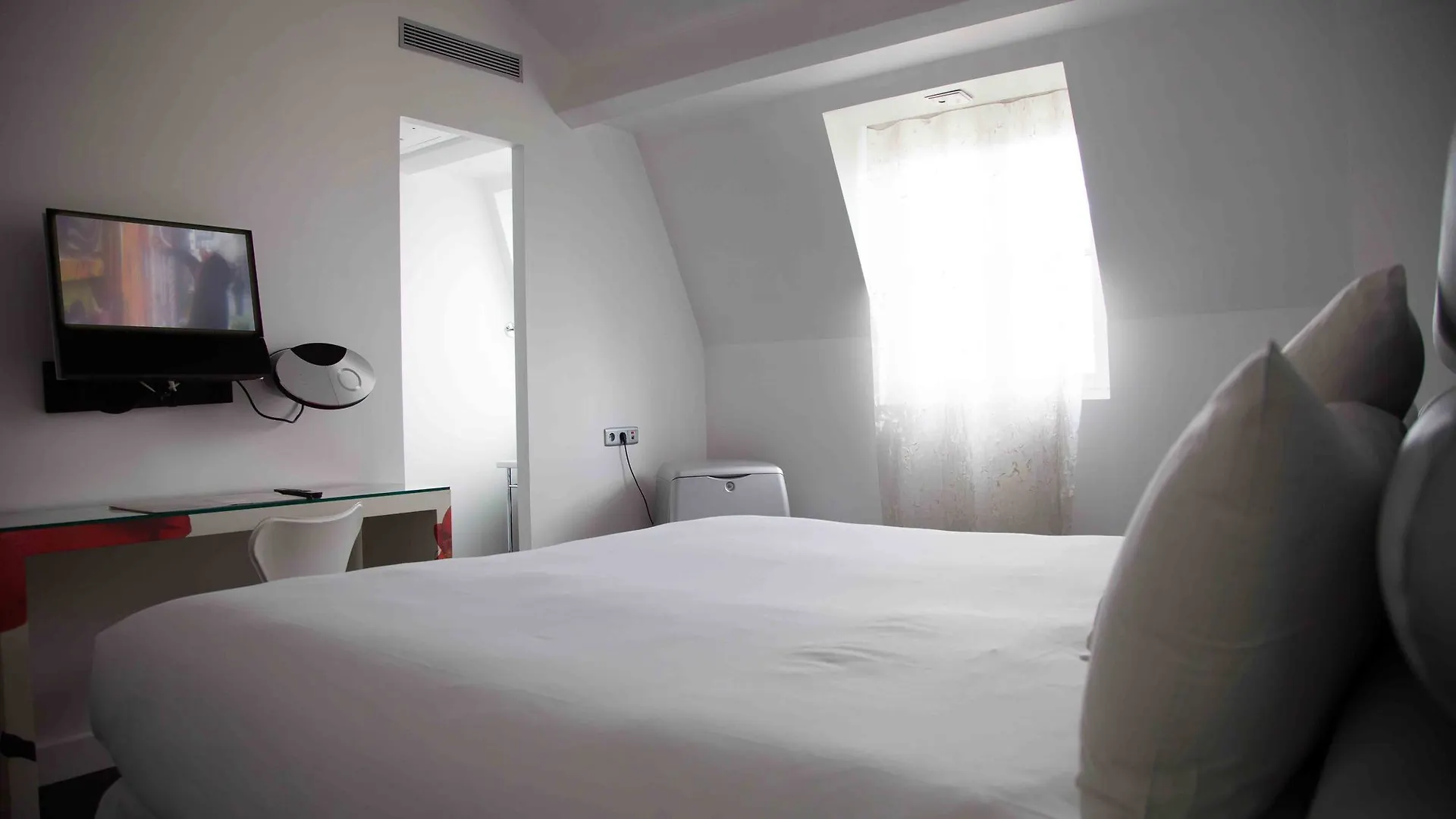 Hotell 1k 4*